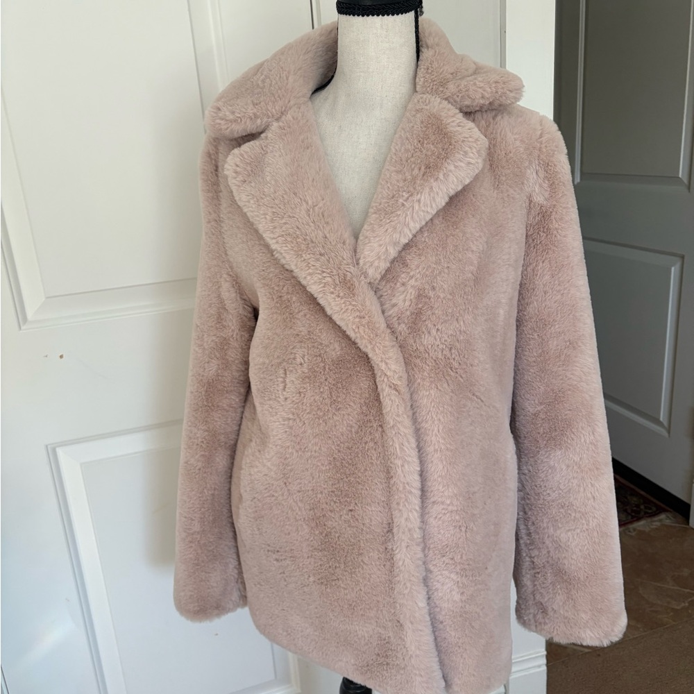 Tahari Women's Soft Teddy Jacket - Blush